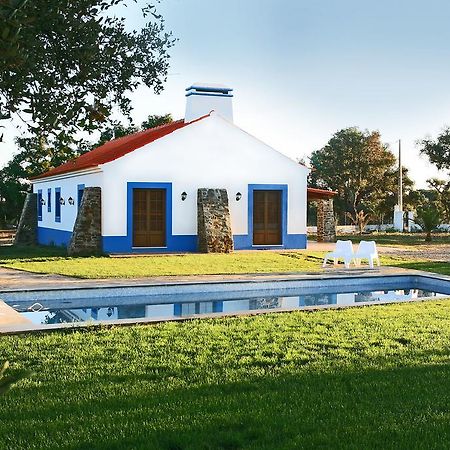 Monte Azul - Casas De Campo Do Junqueirinho Bicos Номер фото